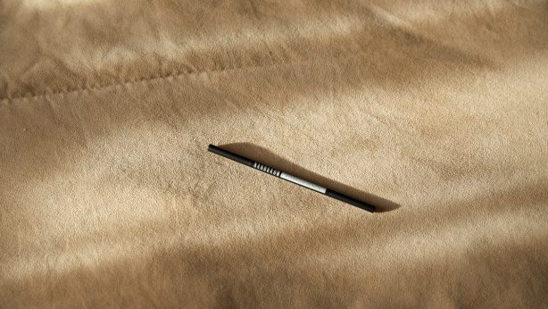 This brow pencil helps achieve the best makeup! The Nanobrow Eyebrow Pencil review
